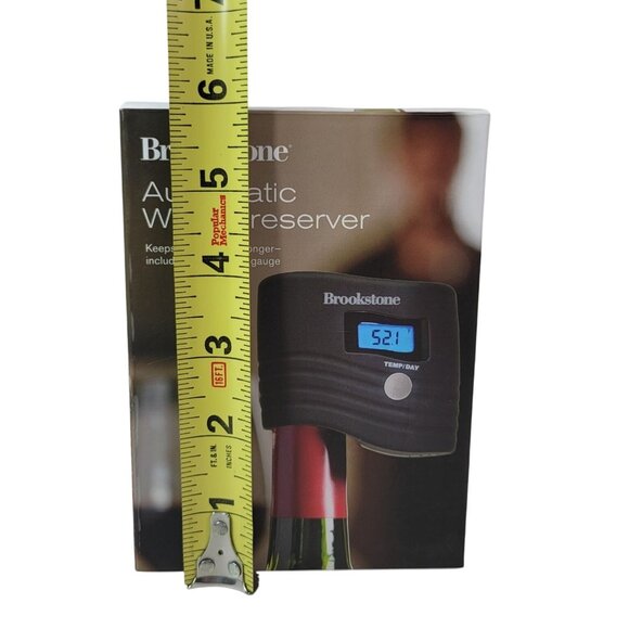 Brookstone Automatic Wine Preserver Temperature Gauge Fits 750ML Bottles NEW - Picture 9 of 9